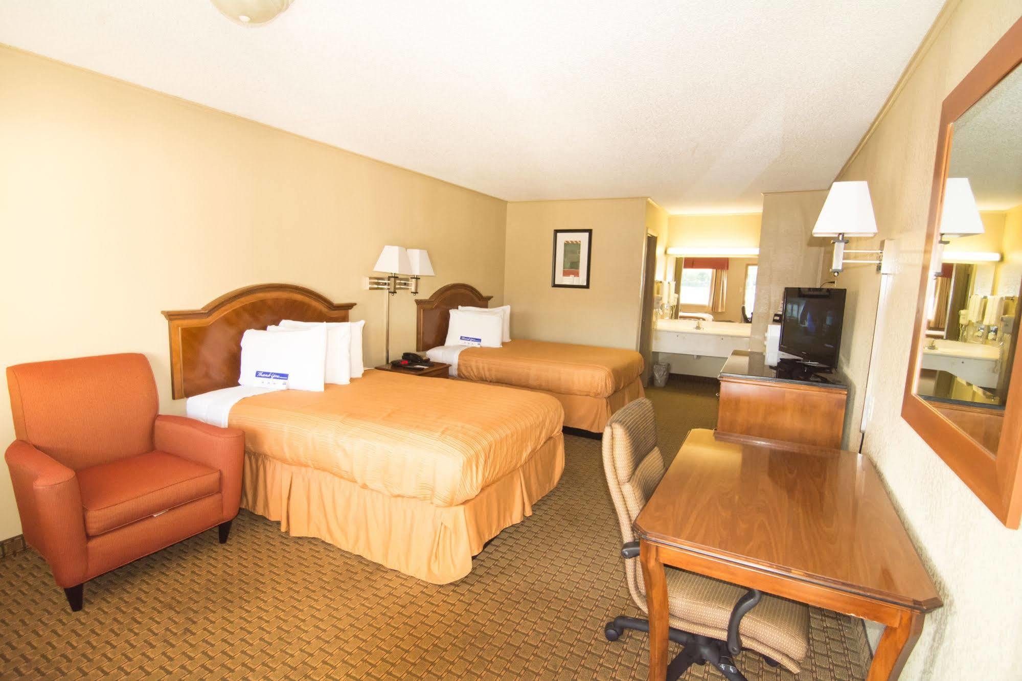 Red Roof Inn Buffalo, Tx Luaran gambar