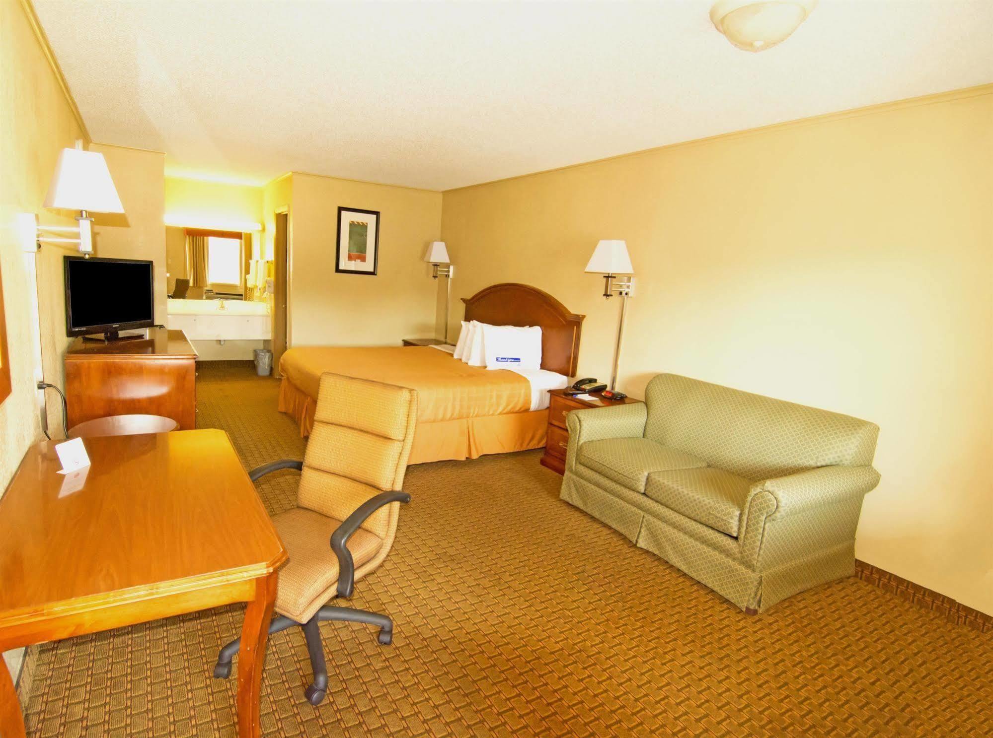 Red Roof Inn Buffalo, Tx Luaran gambar